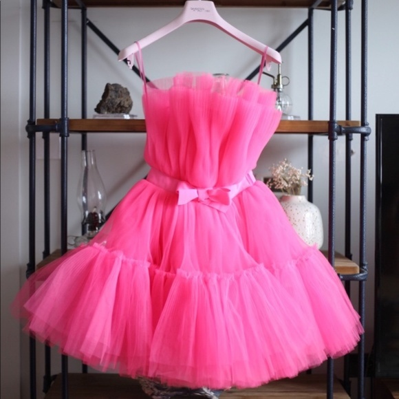 NWT Giambattista Valli X H&M Kendall Jenner Size 0 - Picture 8 of 9